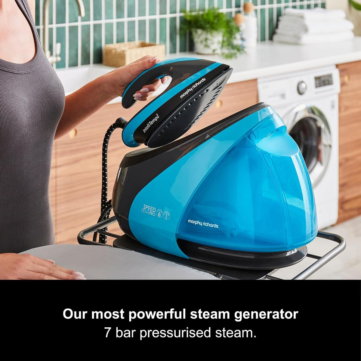 Morphy Richards SpeedSteam Pro Generator Iron, Ceramic Soleplate, Autoclean, 7 Bar Pressure, Intellitemp Technology, 70 to 120g rates, 590g Boost, 1.6L Water Tank, 1.8m Cord, 3000W, Blue, 332103